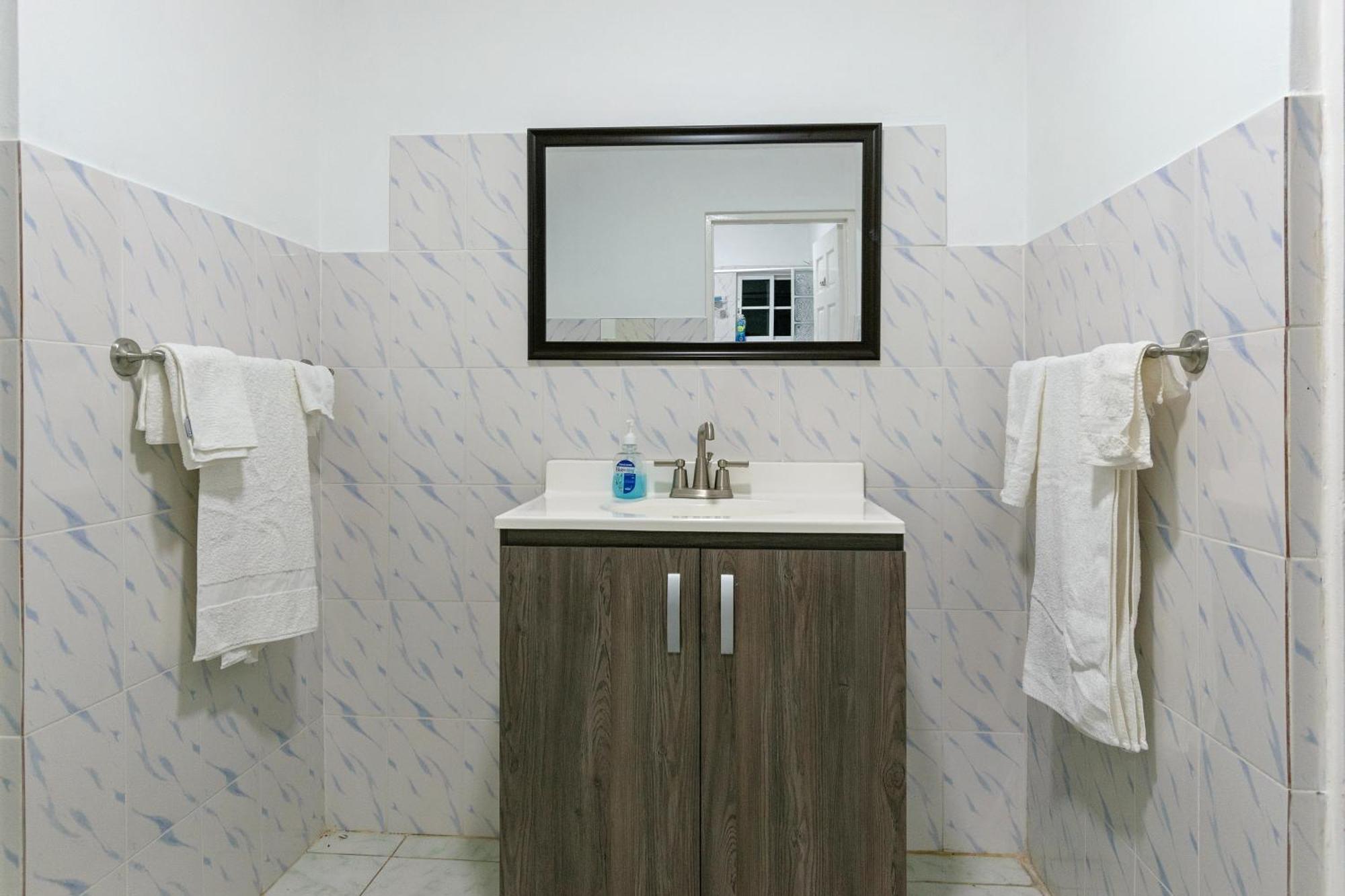 Harriott Heights Apartman Mandeville Kültér fotó